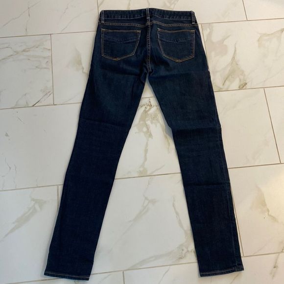 GAP Denim - Sz 4/27 Dark Wash Gap Always Skinny jeans